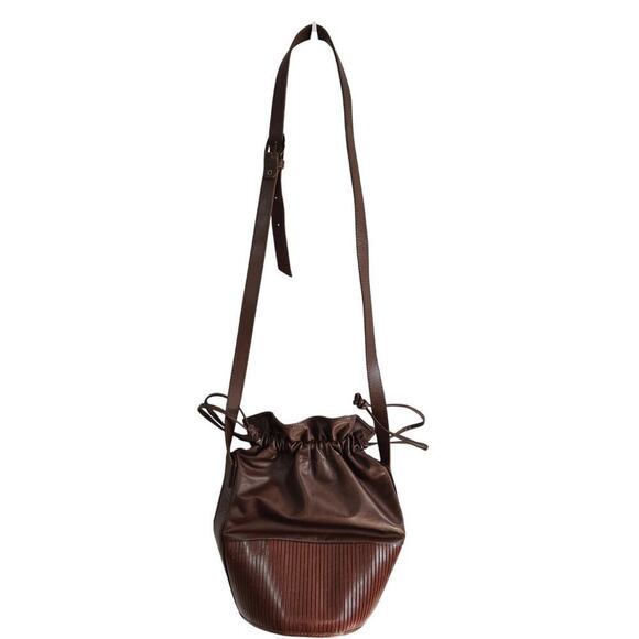 Vtg 80s 90s  Brown 100% Leather Unisa Crossbody Shoulder Bucket Handbag Purse - Picture 1 of 4